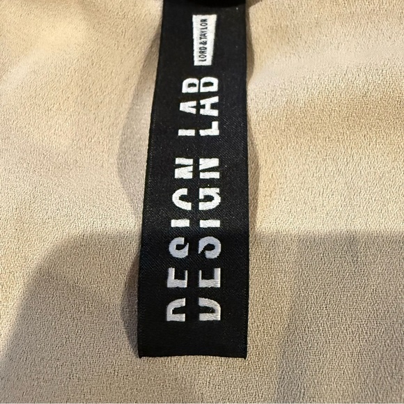 Design Lab Lord & Taylor Black Lace Blouse with Gold Lining - Picture 2 of 12